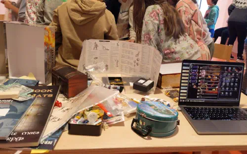 07 Rollenspiel auf Basis von Pokemon, Fortnite usw.